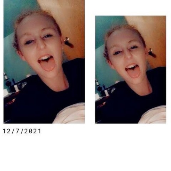 Meet your Posher, Paige - Picture 1 of 1